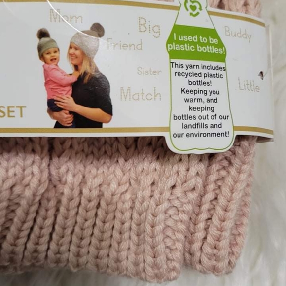 2pc Hat Set from Toby & Me New with Tags one size fits most 1 adult size knit be - Picture 4 of 4